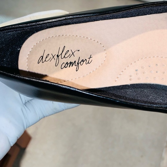 Dexflex Comfort Black Leather Pumps. - Picture 10 of 16